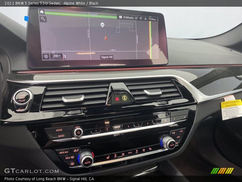 Alpine White / Black 2021 BMW 5 Series 530i Sedan