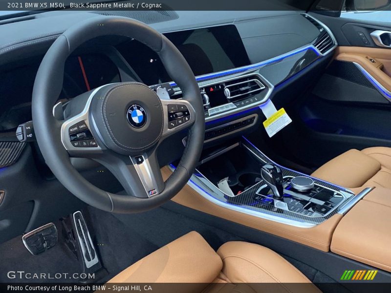 Black Sapphire Metallic / Cognac 2021 BMW X5 M50i