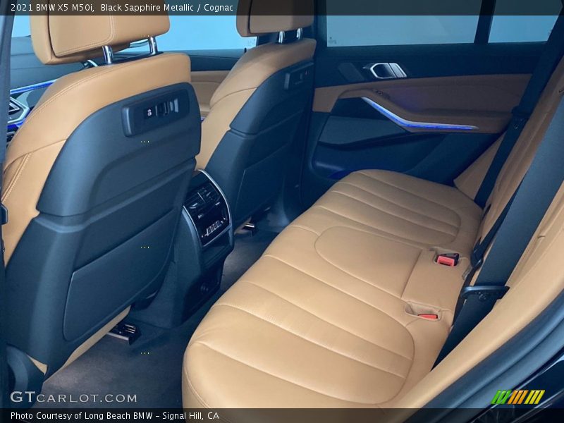 Black Sapphire Metallic / Cognac 2021 BMW X5 M50i