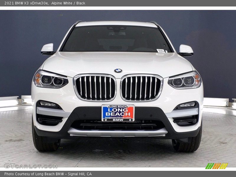 Alpine White / Black 2021 BMW X3 xDrive30e