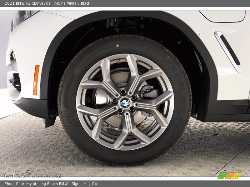 Alpine White / Black 2021 BMW X3 xDrive30e
