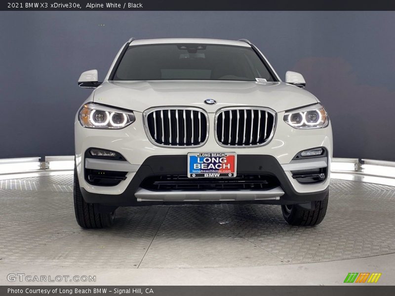 Alpine White / Black 2021 BMW X3 xDrive30e