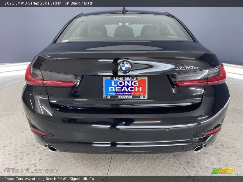 Jet Black / Black 2021 BMW 3 Series 330e Sedan