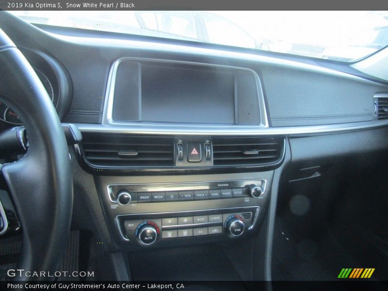 Snow White Pearl / Black 2019 Kia Optima S