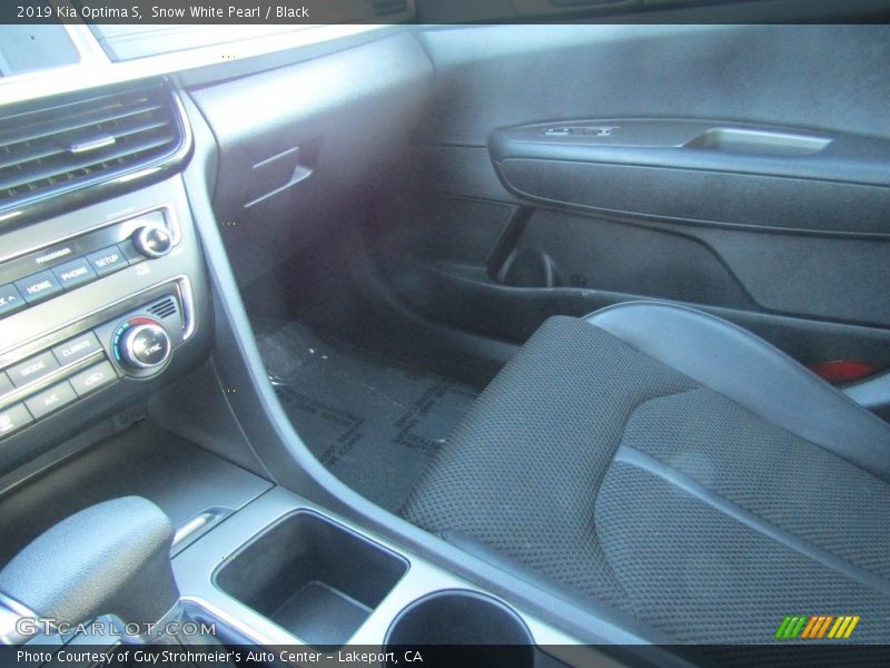 Snow White Pearl / Black 2019 Kia Optima S