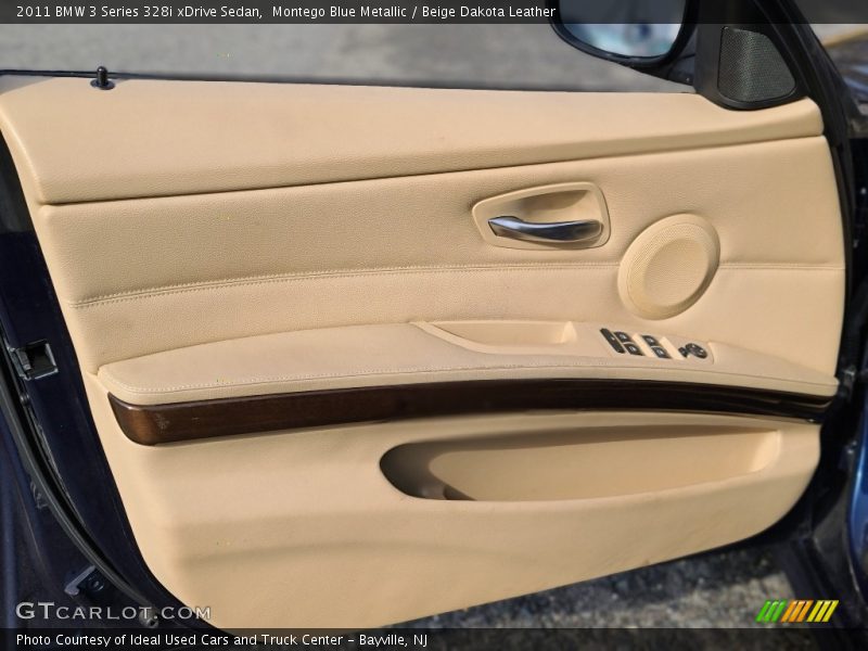 Montego Blue Metallic / Beige Dakota Leather 2011 BMW 3 Series 328i xDrive Sedan