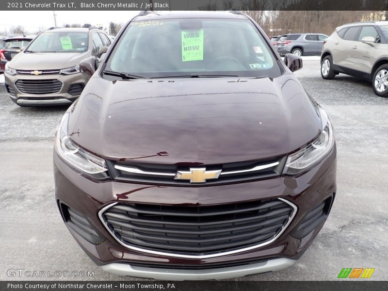 Black Cherry Metallic / Jet Black 2021 Chevrolet Trax LT