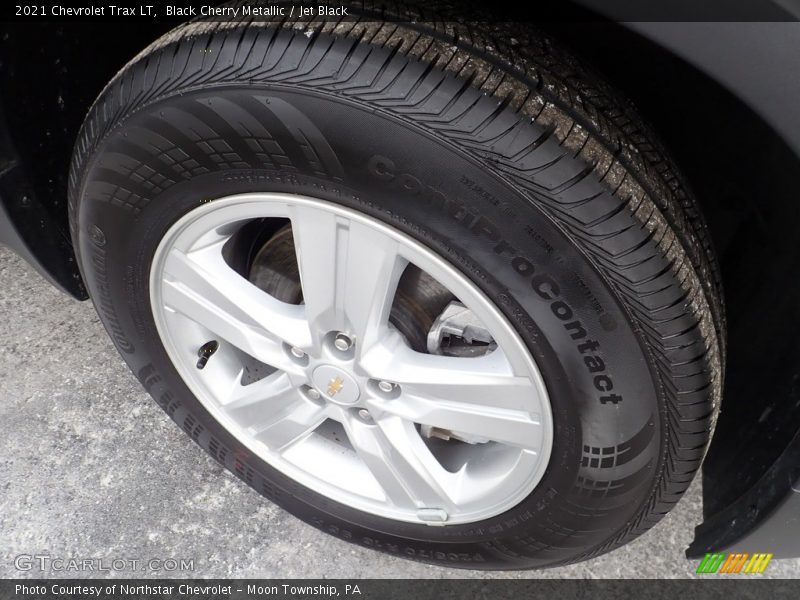Black Cherry Metallic / Jet Black 2021 Chevrolet Trax LT