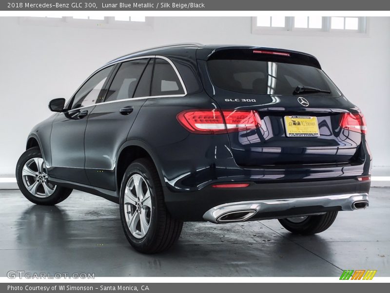 Lunar Blue Metallic / Silk Beige/Black 2018 Mercedes-Benz GLC 300