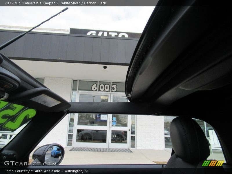 White Silver / Carbon Black 2019 Mini Convertible Cooper S