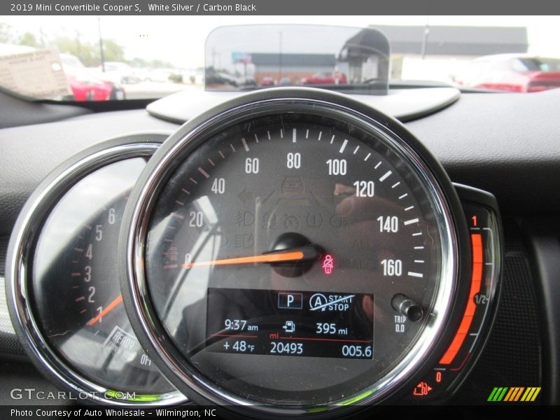 White Silver / Carbon Black 2019 Mini Convertible Cooper S