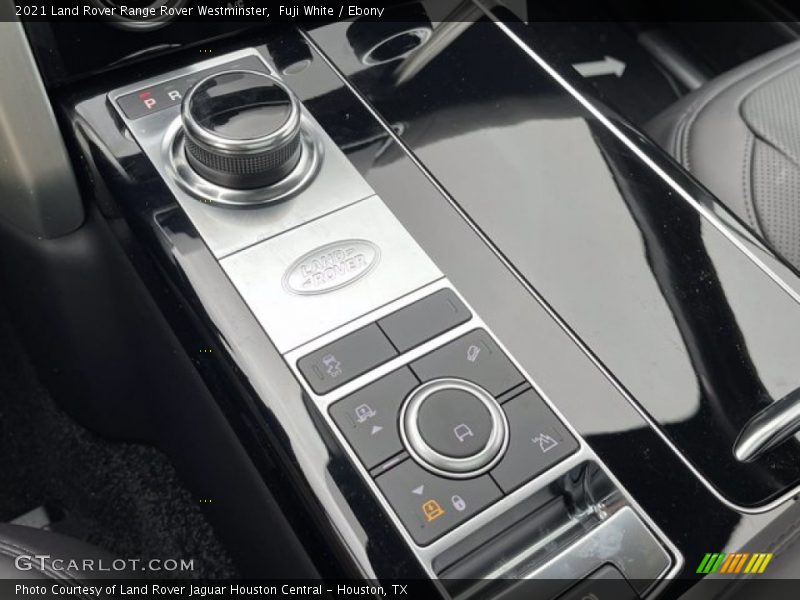 Fuji White / Ebony 2021 Land Rover Range Rover Westminster