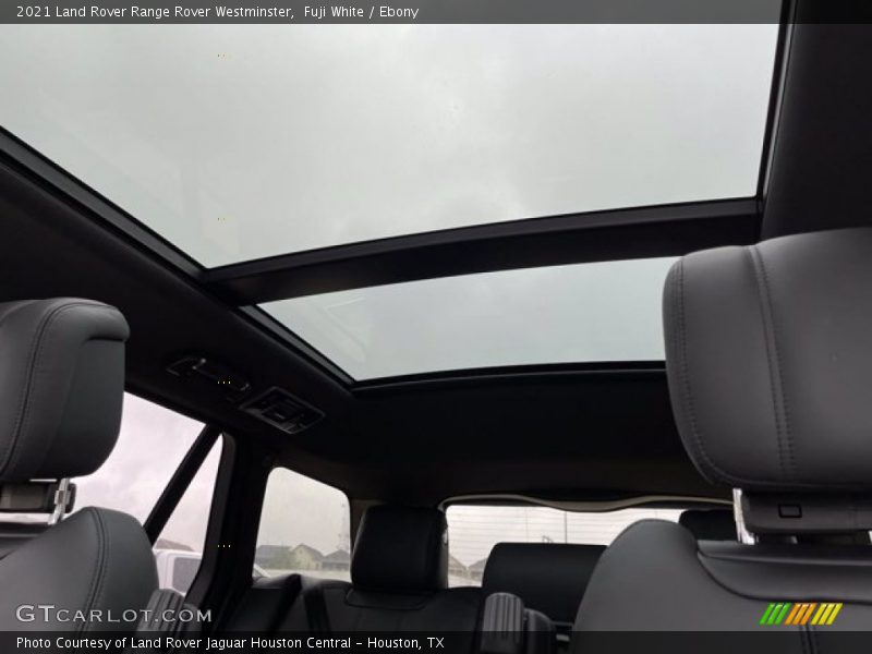 Fuji White / Ebony 2021 Land Rover Range Rover Westminster