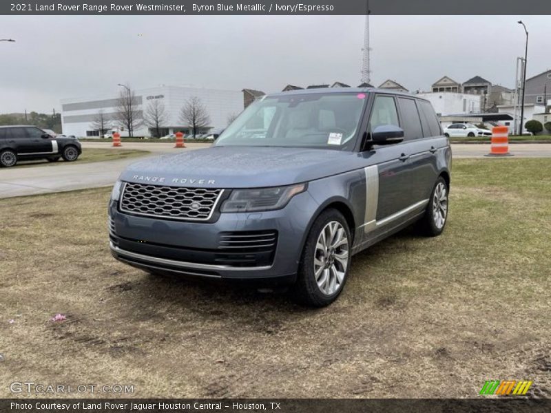 Byron Blue Metallic / Ivory/Espresso 2021 Land Rover Range Rover Westminster