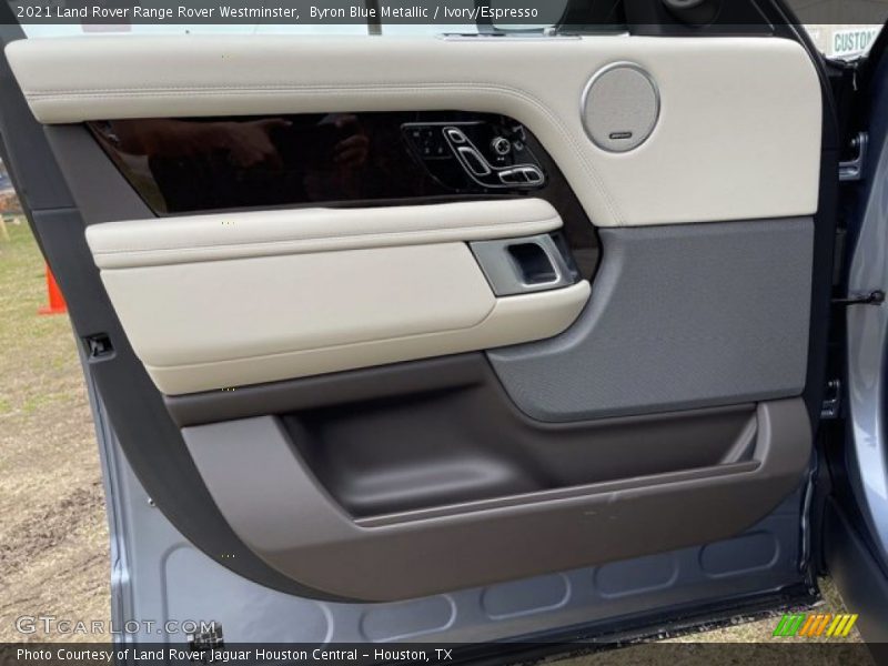 Door Panel of 2021 Range Rover Westminster