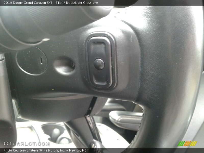 Billet / Black/Light Graystone 2019 Dodge Grand Caravan SXT