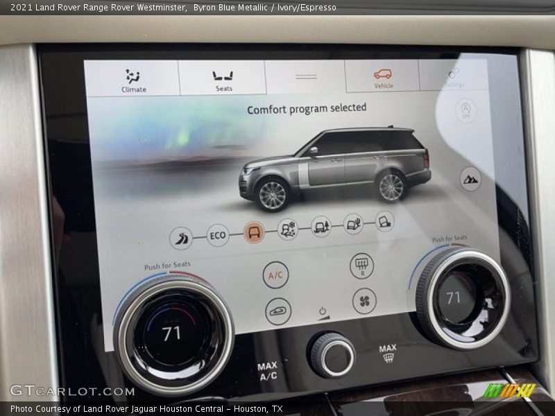 Byron Blue Metallic / Ivory/Espresso 2021 Land Rover Range Rover Westminster