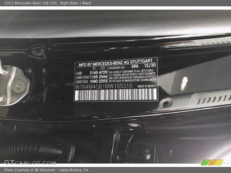 Night Black / Black 2021 Mercedes-Benz GLB 250