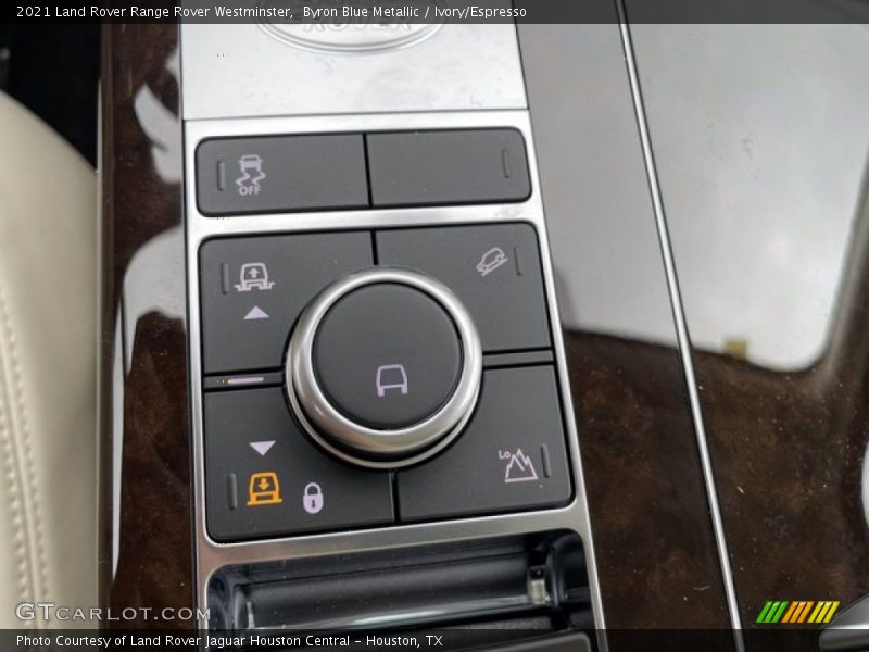 Byron Blue Metallic / Ivory/Espresso 2021 Land Rover Range Rover Westminster