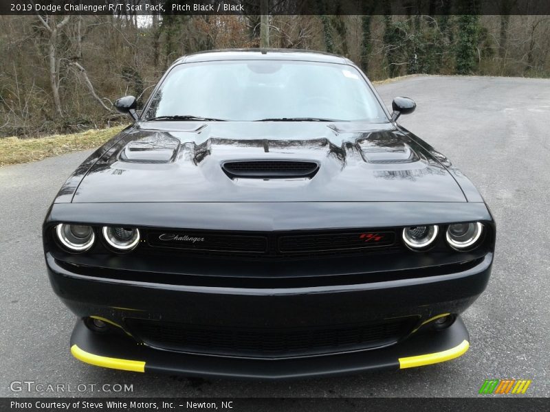Pitch Black / Black 2019 Dodge Challenger R/T Scat Pack