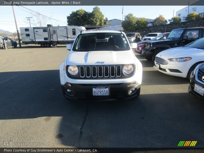 Alpine White / Black 2018 Jeep Renegade Latitude