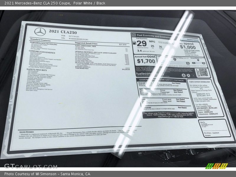 Polar White / Black 2021 Mercedes-Benz CLA 250 Coupe