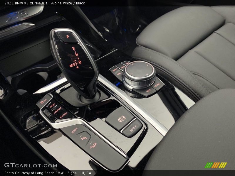 Alpine White / Black 2021 BMW X3 xDrive30e