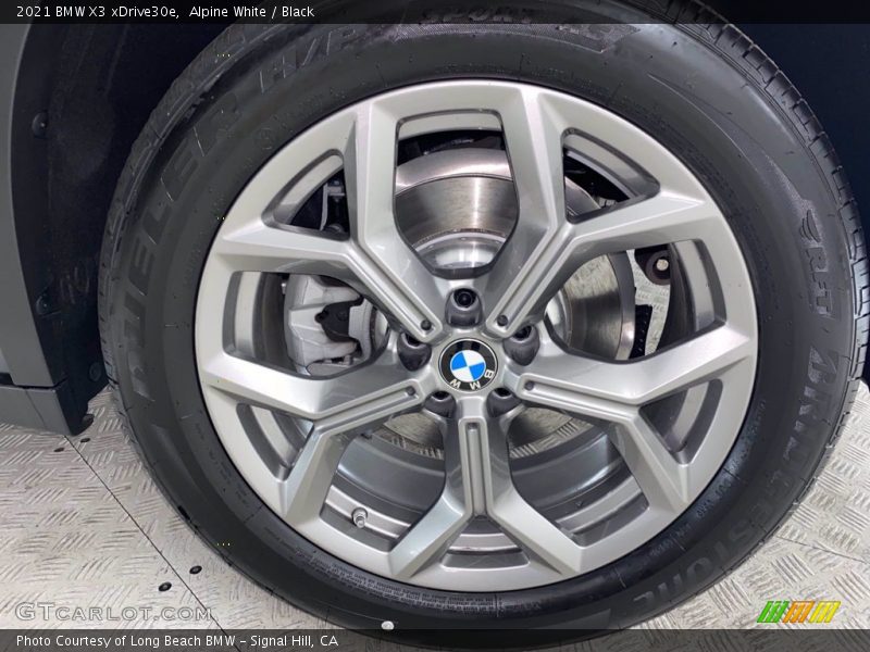 Alpine White / Black 2021 BMW X3 xDrive30e