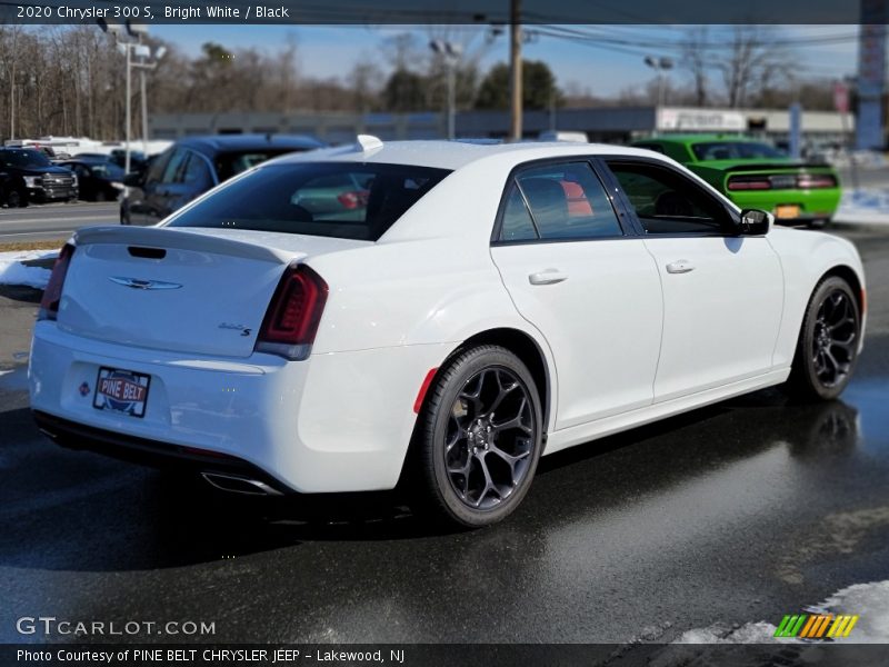Bright White / Black 2020 Chrysler 300 S