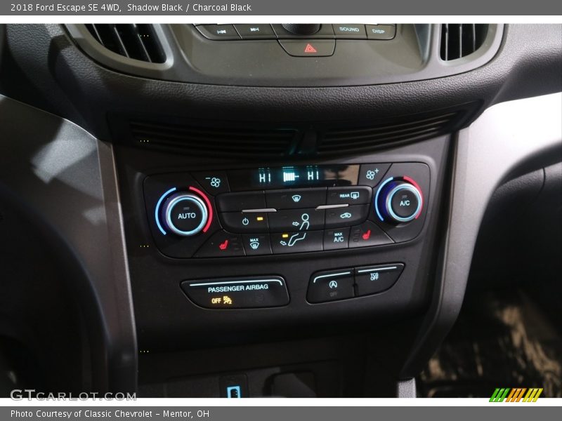 Shadow Black / Charcoal Black 2018 Ford Escape SE 4WD