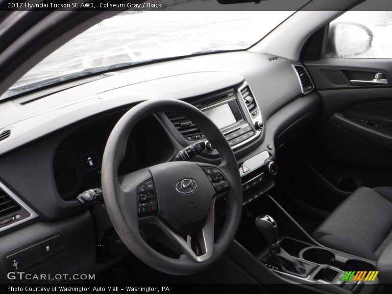 Coliseum Gray / Black 2017 Hyundai Tucson SE AWD