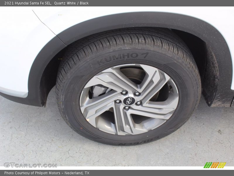 Quartz White / Black 2021 Hyundai Santa Fe SEL