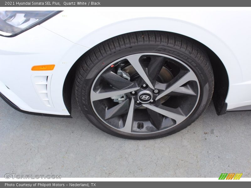 Quartz White / Black 2021 Hyundai Sonata SEL Plus