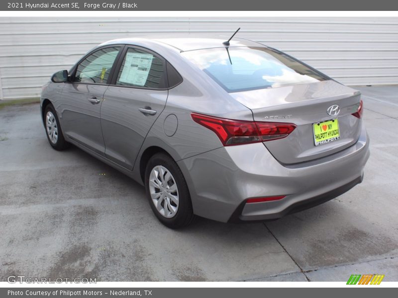 Forge Gray / Black 2021 Hyundai Accent SE