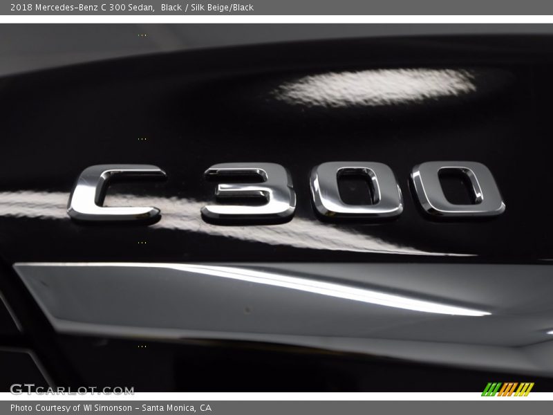 Black / Silk Beige/Black 2018 Mercedes-Benz C 300 Sedan