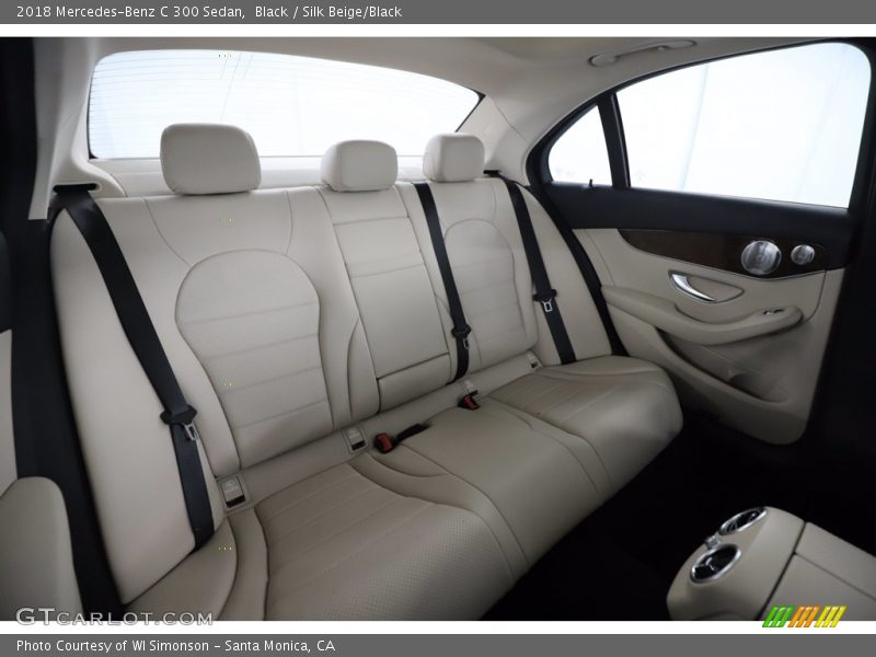 Black / Silk Beige/Black 2018 Mercedes-Benz C 300 Sedan