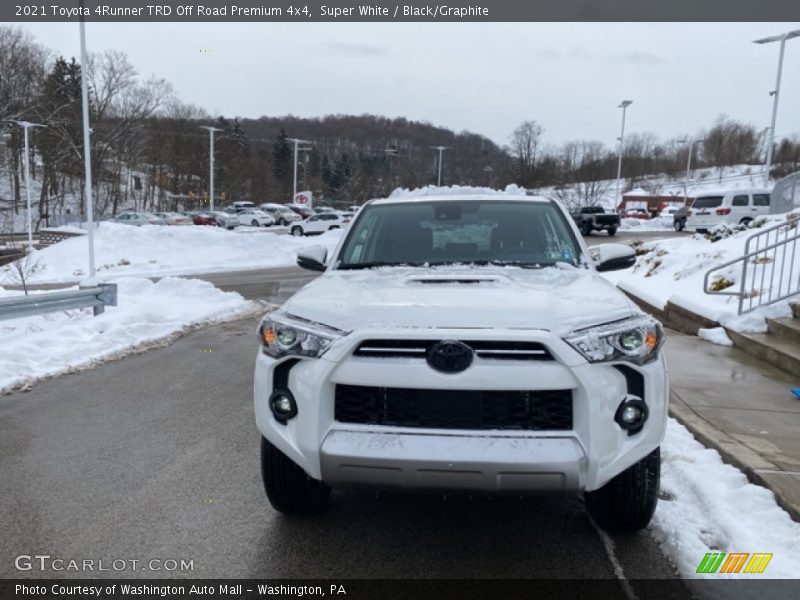 Super White / Black/Graphite 2021 Toyota 4Runner TRD Off Road Premium 4x4