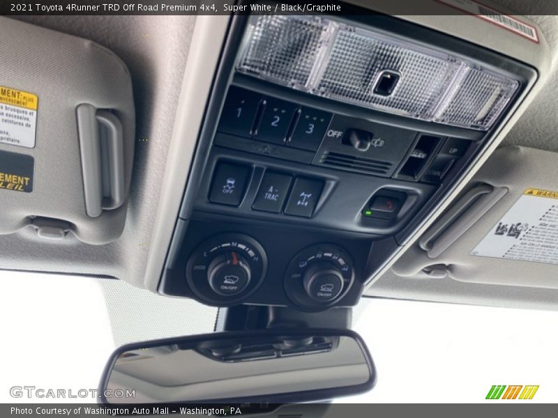 Super White / Black/Graphite 2021 Toyota 4Runner TRD Off Road Premium 4x4