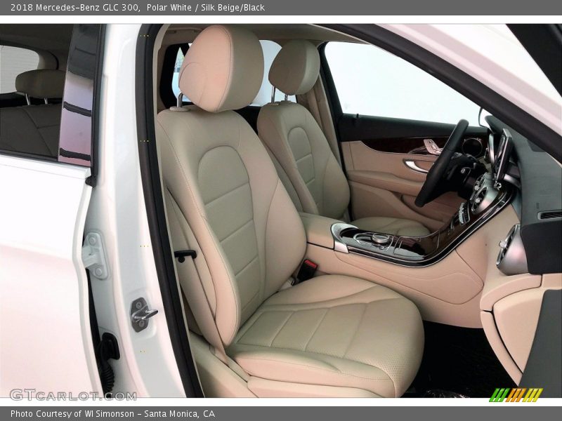 Polar White / Silk Beige/Black 2018 Mercedes-Benz GLC 300