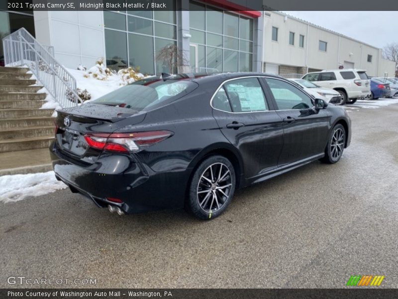 Midnight Black Metallic / Black 2021 Toyota Camry SE