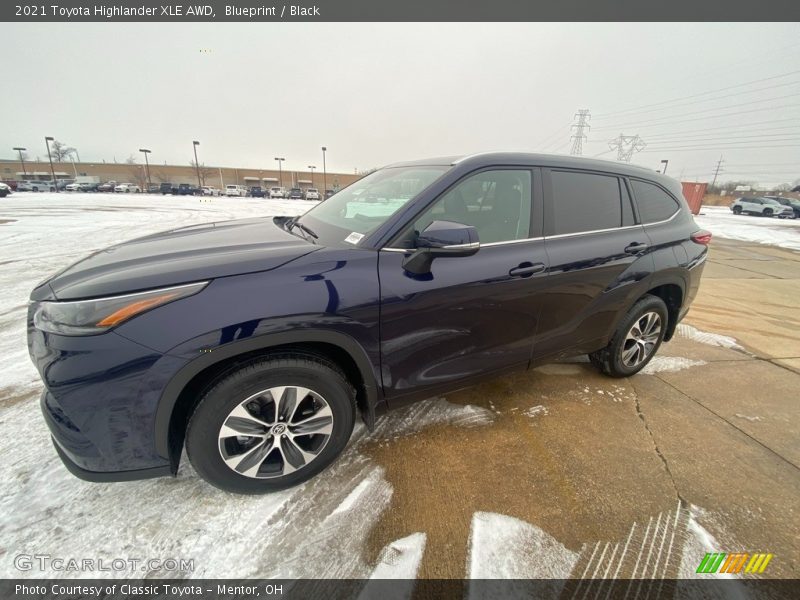 Blueprint / Black 2021 Toyota Highlander XLE AWD