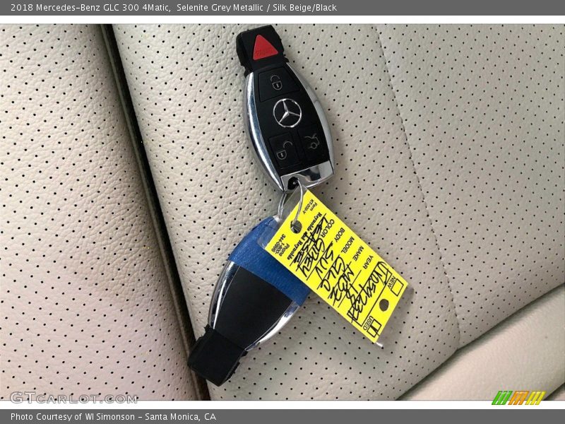 Selenite Grey Metallic / Silk Beige/Black 2018 Mercedes-Benz GLC 300 4Matic