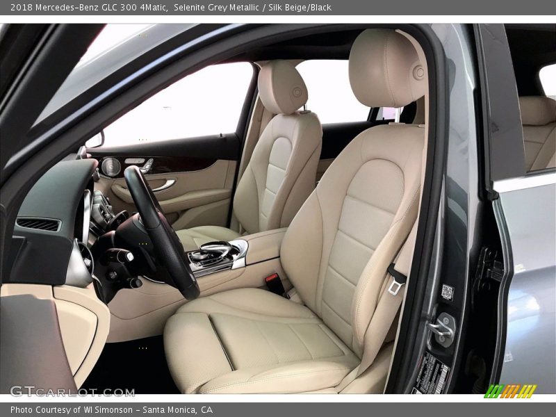 Selenite Grey Metallic / Silk Beige/Black 2018 Mercedes-Benz GLC 300 4Matic