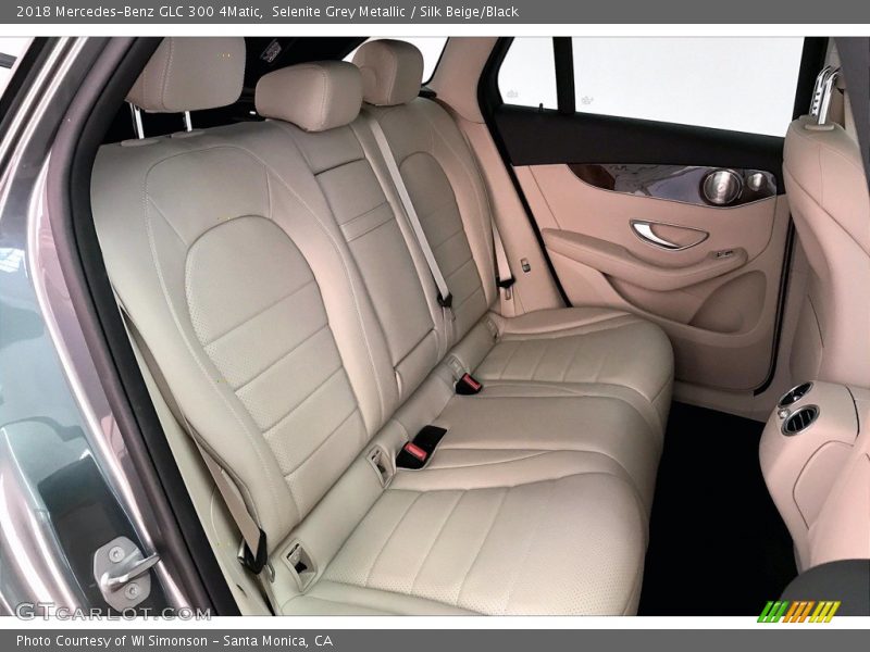 Selenite Grey Metallic / Silk Beige/Black 2018 Mercedes-Benz GLC 300 4Matic