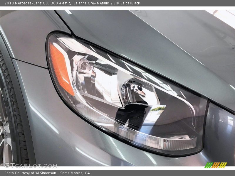 Selenite Grey Metallic / Silk Beige/Black 2018 Mercedes-Benz GLC 300 4Matic