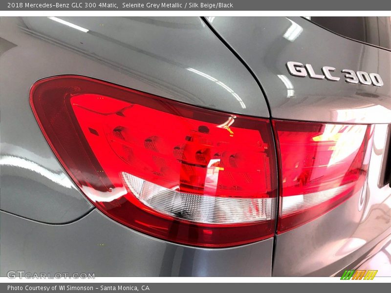 Selenite Grey Metallic / Silk Beige/Black 2018 Mercedes-Benz GLC 300 4Matic