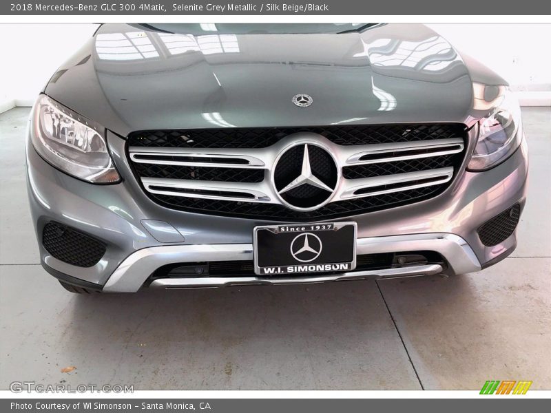 Selenite Grey Metallic / Silk Beige/Black 2018 Mercedes-Benz GLC 300 4Matic