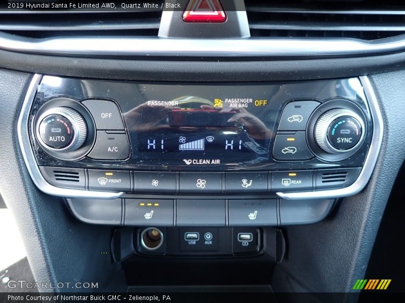 Quartz White / Black 2019 Hyundai Santa Fe Limited AWD