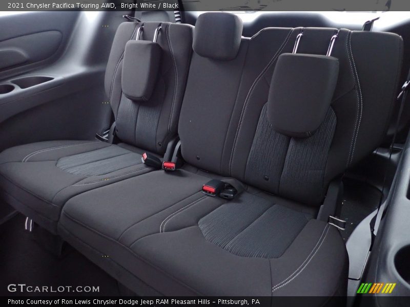 Bright White / Black 2021 Chrysler Pacifica Touring AWD