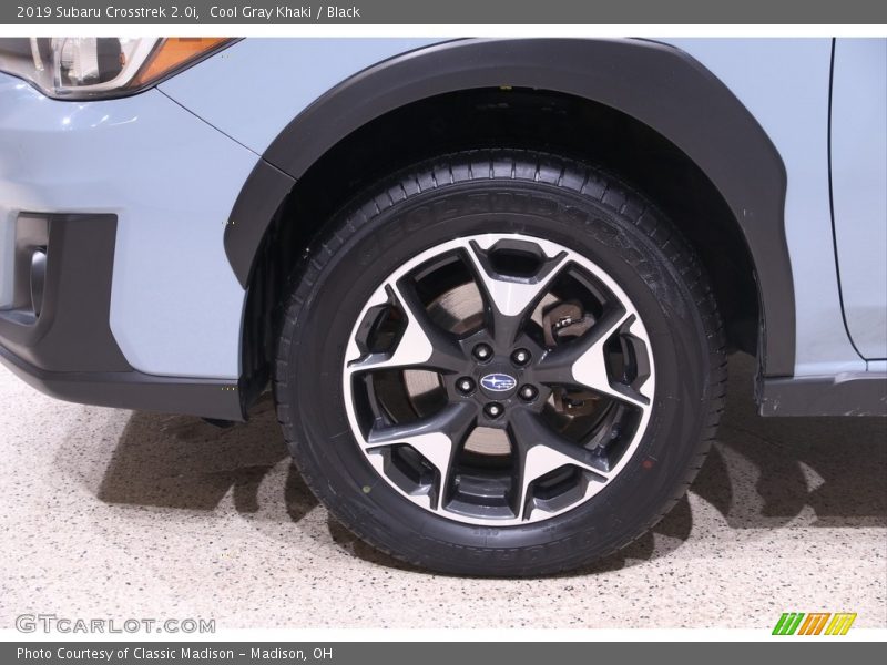 Cool Gray Khaki / Black 2019 Subaru Crosstrek 2.0i